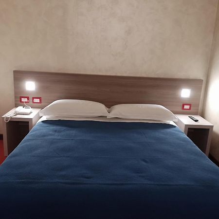 Hotel Italia 多米勒托 外观 照片